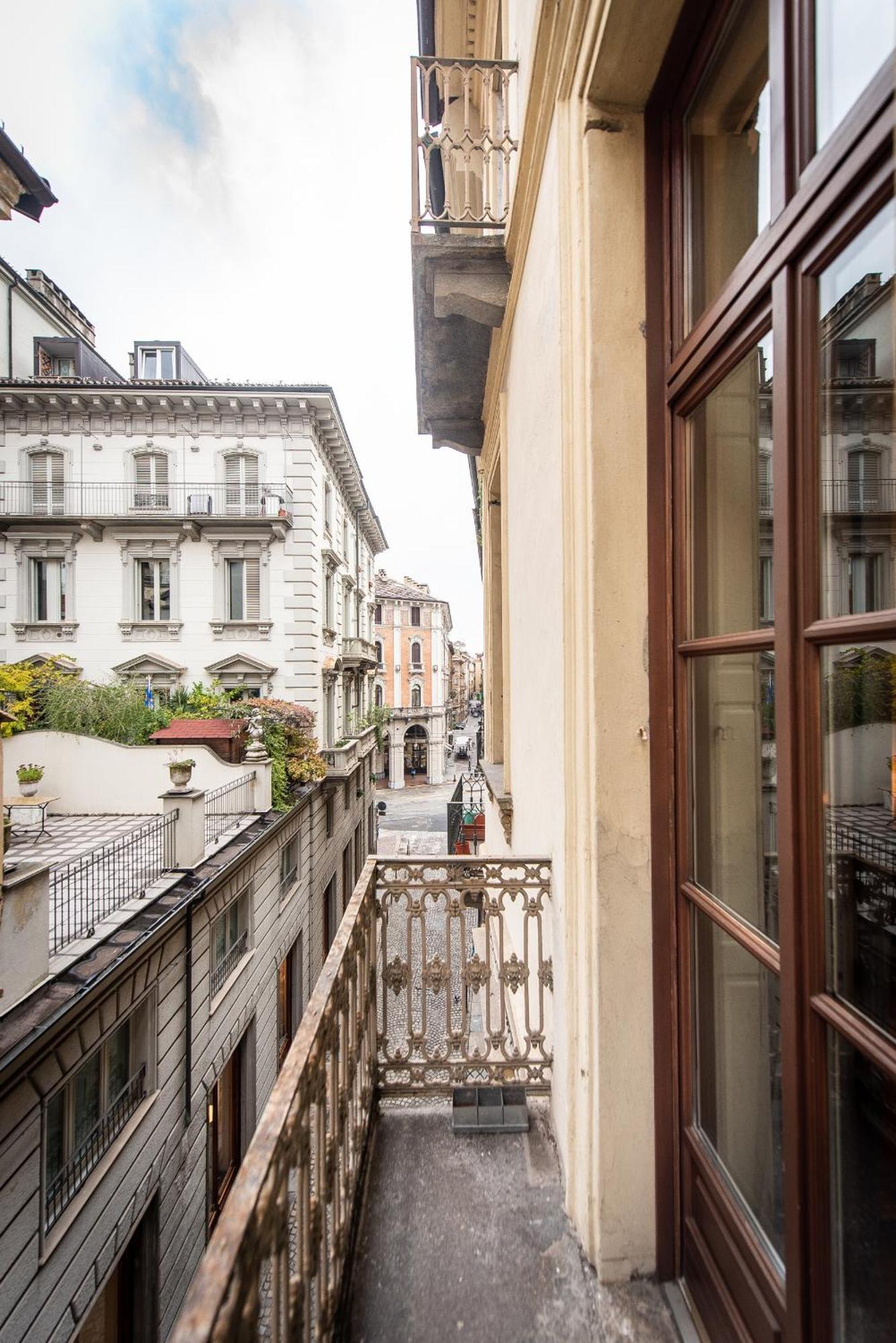 Appartamenti De Lellis - Torino Centro Екстер'єр фото