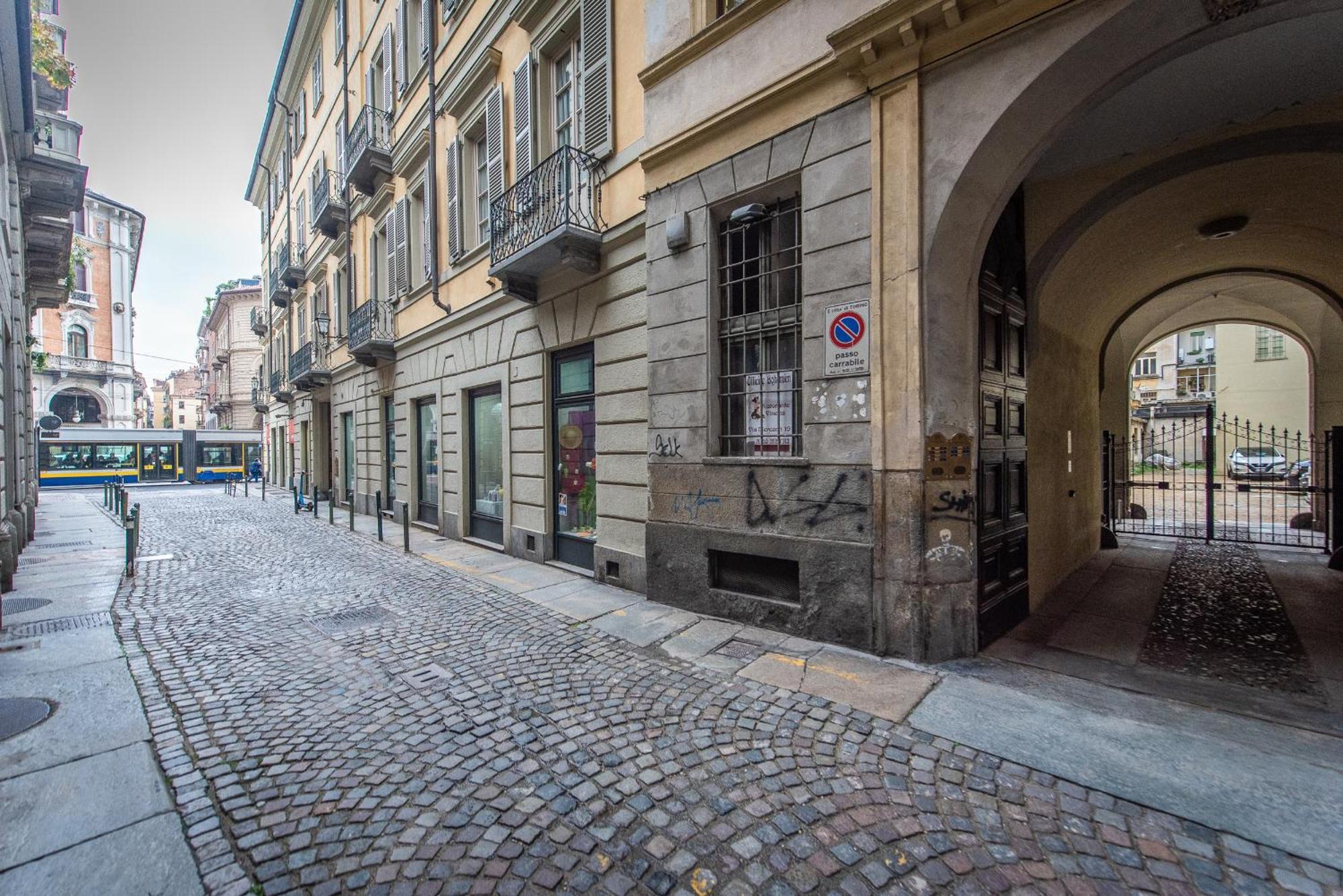 Appartamenti De Lellis - Torino Centro Екстер'єр фото